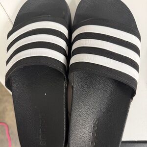 Adidas Soccer/Pool Slides - Youth 6